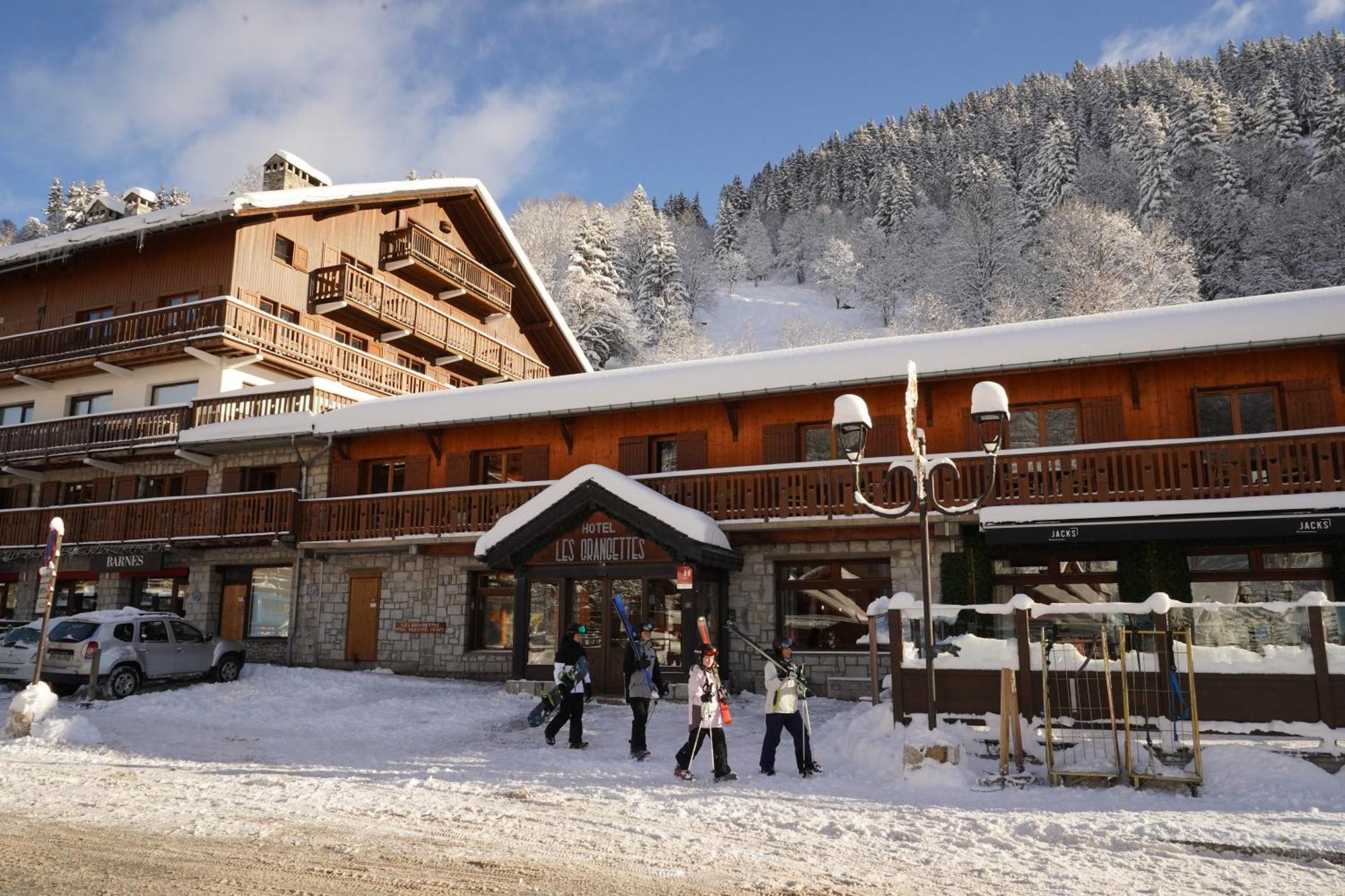 Hotel Les Grangettes Meribel Exterior photo